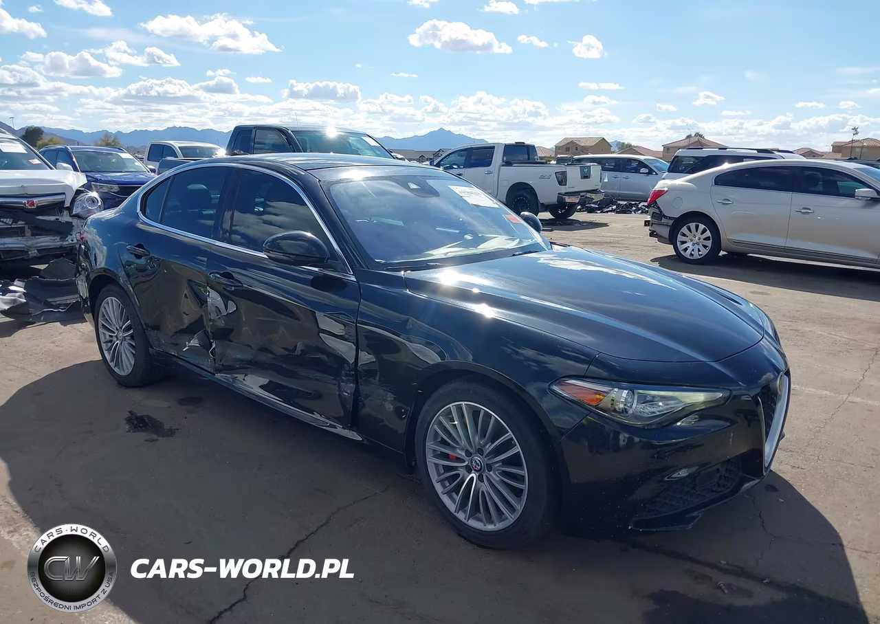 2018 Alfa Romeo Giulia Ti Lusso Awd