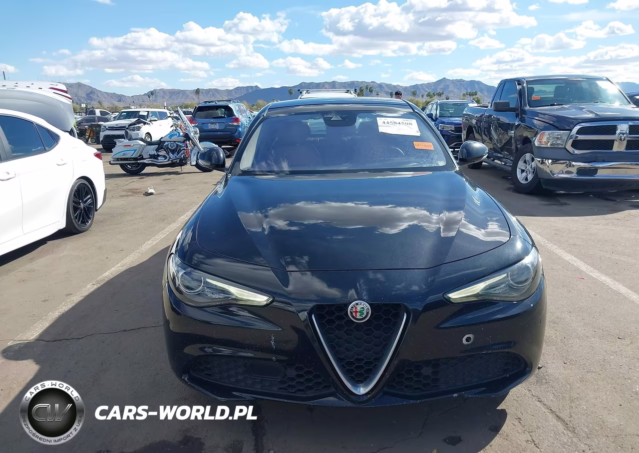 2018 Alfa Romeo Giulia Ti Lusso Awd VIN:ZARFAEEN4J7571532 - 13