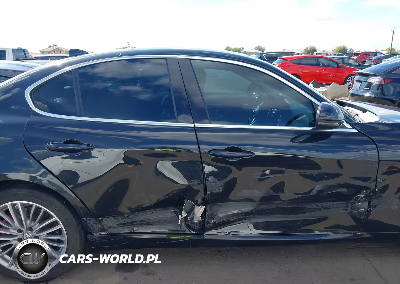 2018 Alfa Romeo Giulia Ti Lusso Awd VIN:ZARFAEEN4J7571532 - 14