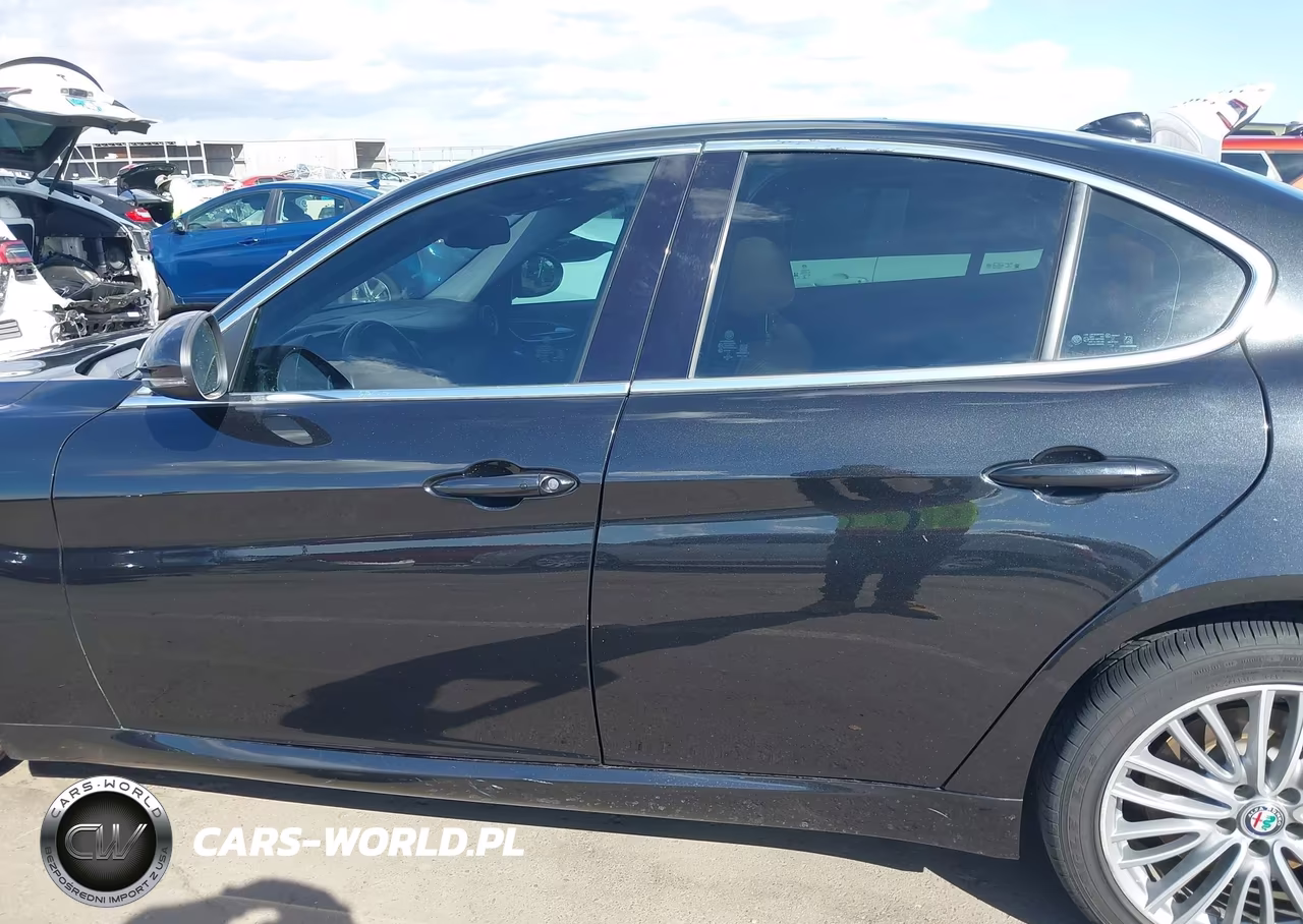 2018 Alfa Romeo Giulia Ti Lusso Awd VIN:ZARFAEEN4J7571532 - 15