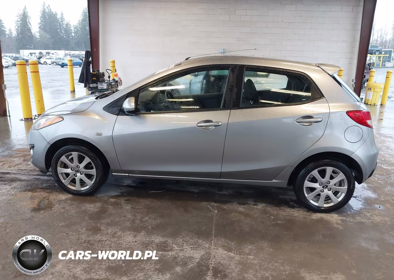 2013 Mazda Mazda2 Touring VIN:JM1DE1LZ5D0156379 - 14