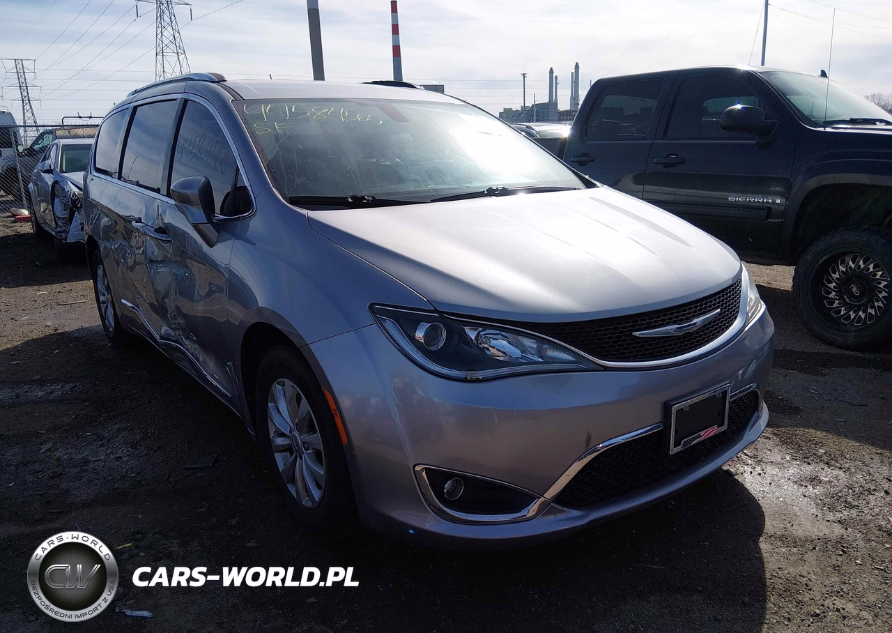 2018 Chrysler Pacifica Touring L