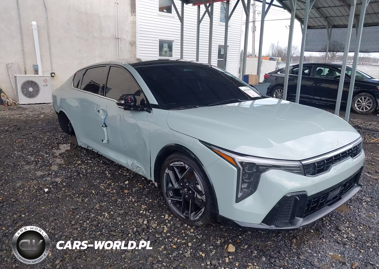 2025 Kia K4 Gt-Line