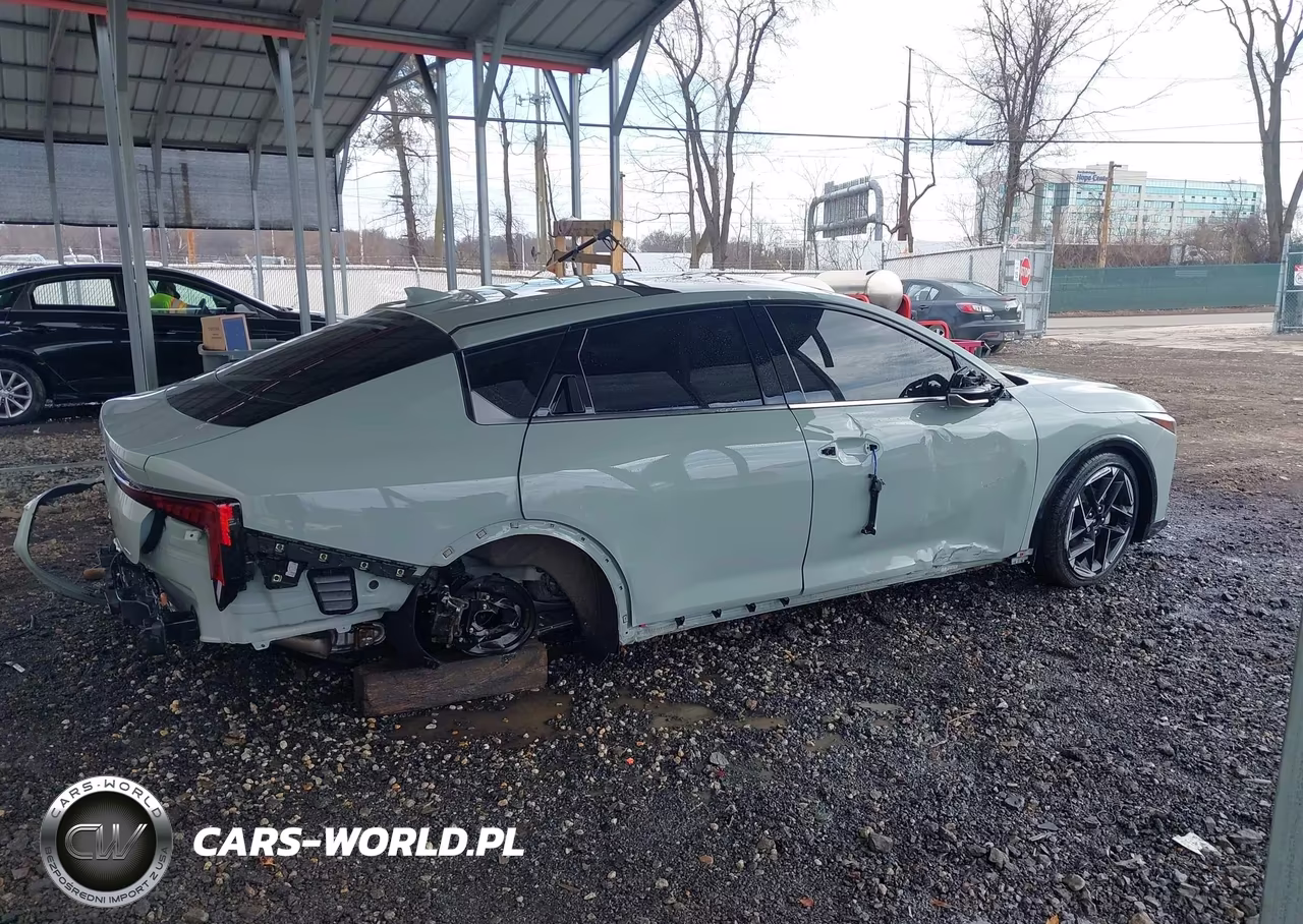 2025 Kia K4 Gt-Line VIN:3KPFW4DE1SE087200 - 14