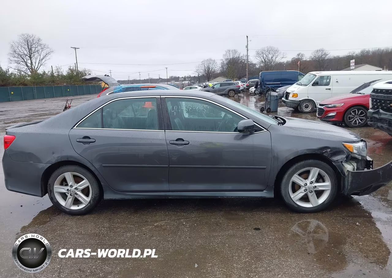 2014 Toyota Camry Se VIN:4T1BF1FK1EU334443 - 12