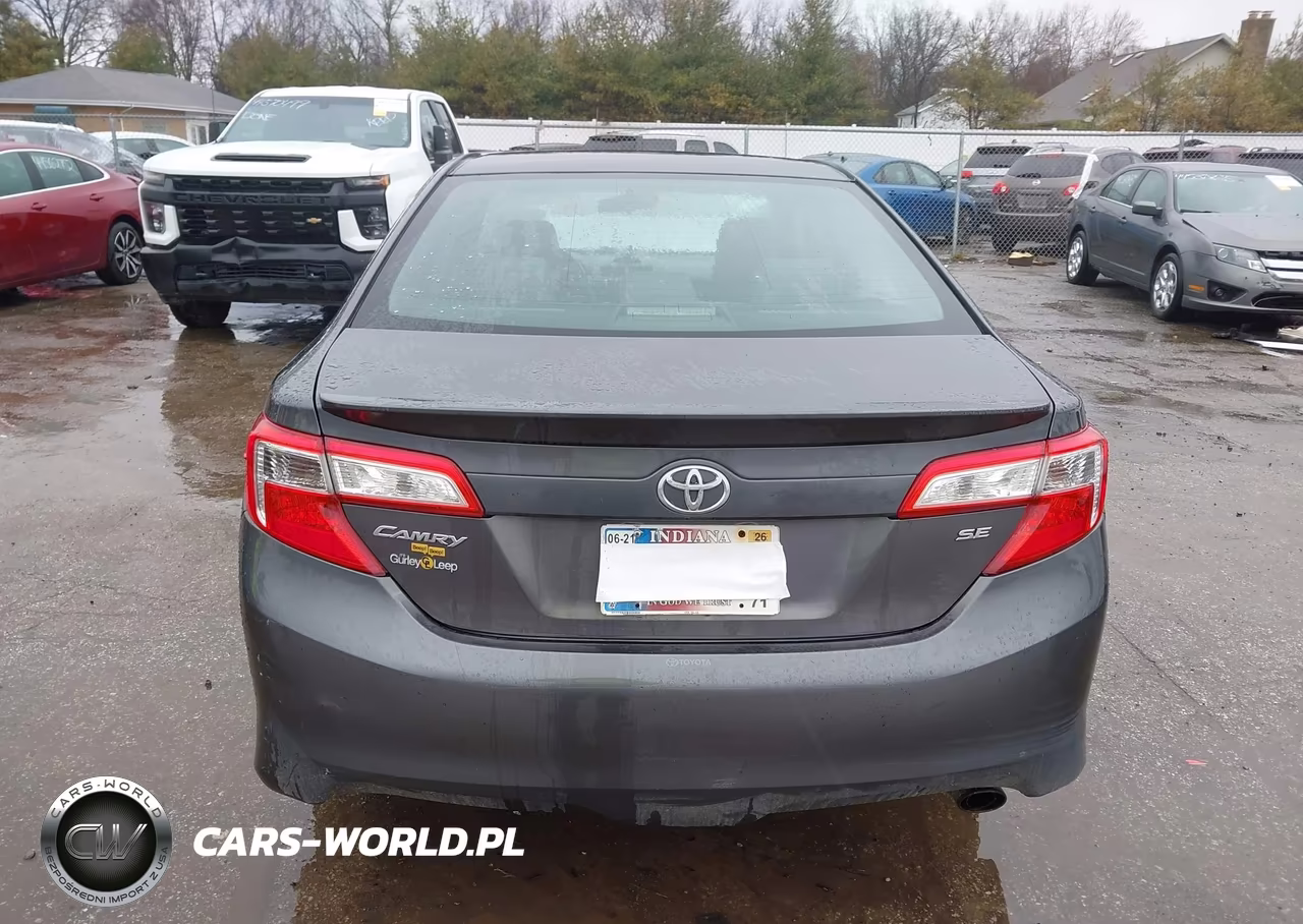2014 Toyota Camry Se VIN:4T1BF1FK1EU334443 - 15
