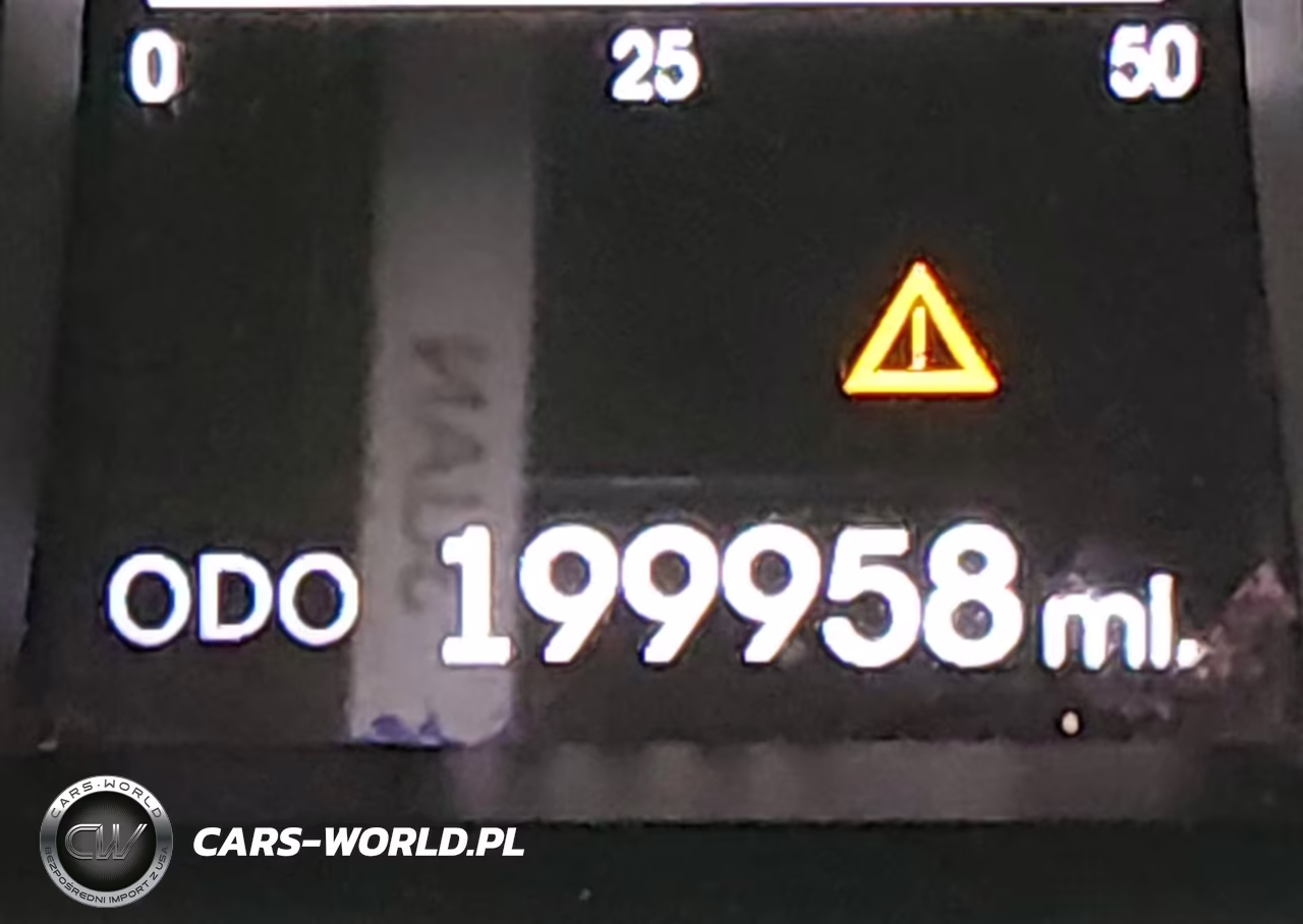 2013 Hyundai Santa Fe Sport 2.0T VIN:5XYZW3LA5DG045639 - 16