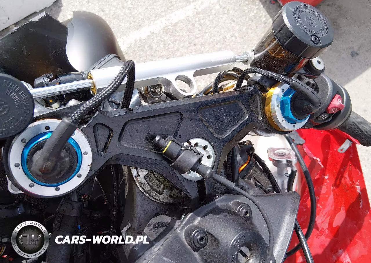 2025 Ducati Panigale V4-V4S VIN:ZDMDAG6W6SB004438 - 7