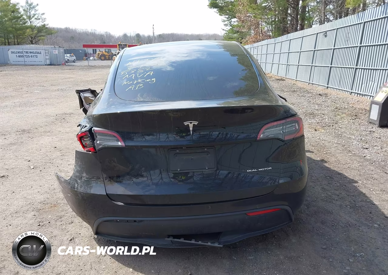2023 Tesla Model Y Awd-Long Range Dual Motor All-Wheel Drive VIN:7SAYGDEE4PF765382 - 16