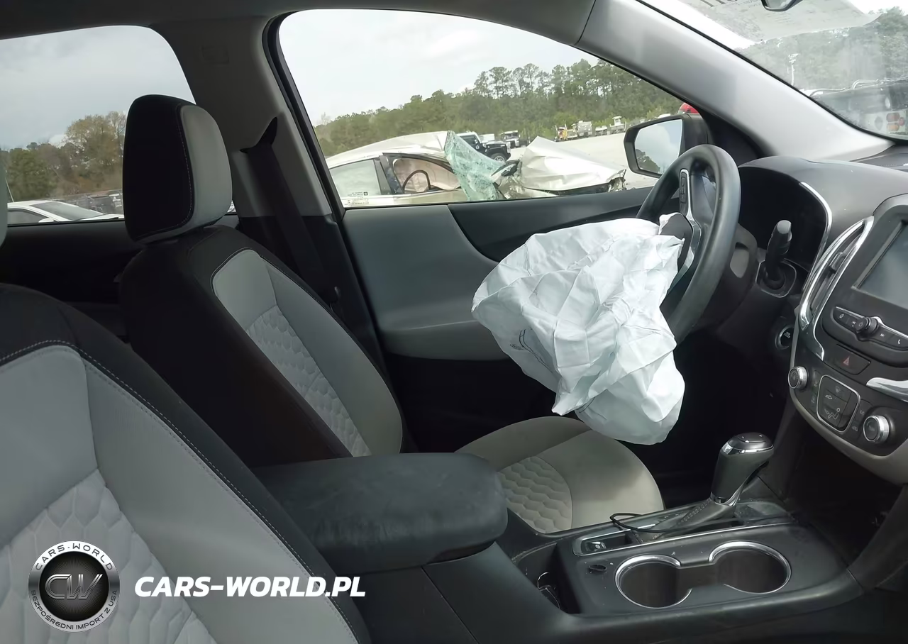 2018 Chevrolet Equinox Ls VIN:2GNAXHEV1J6117797 - 5