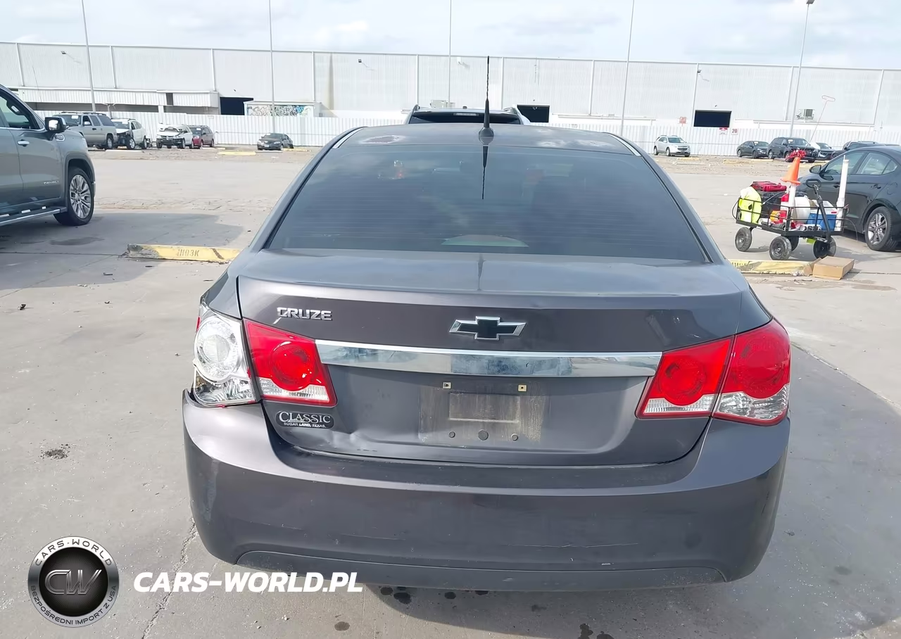 2011 Chevrolet Cruze Ls VIN:1G1PC5SH4B7218094 - 16