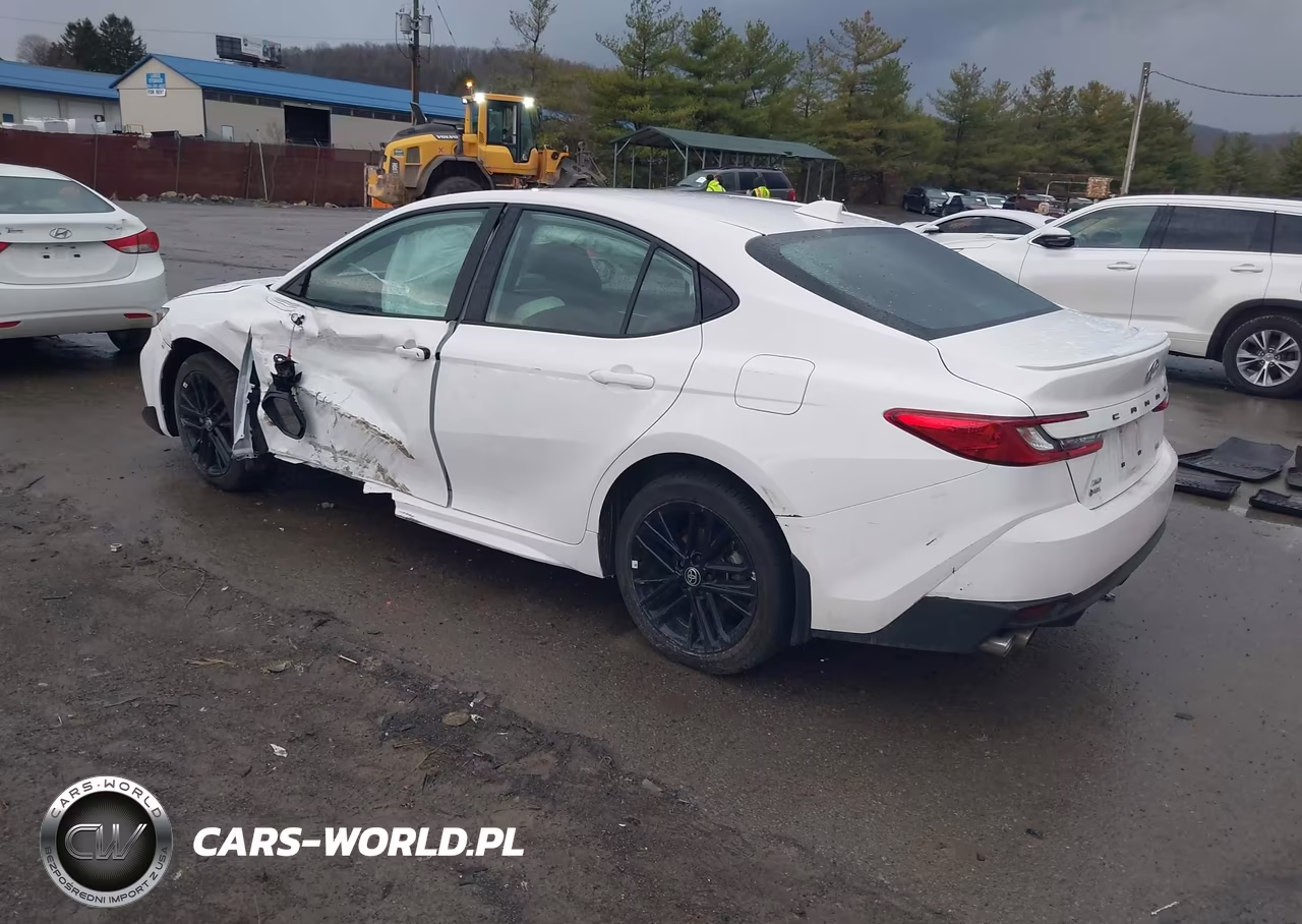 2025 Toyota Camry Se VIN:4T1DBADK9SU500940 - 3