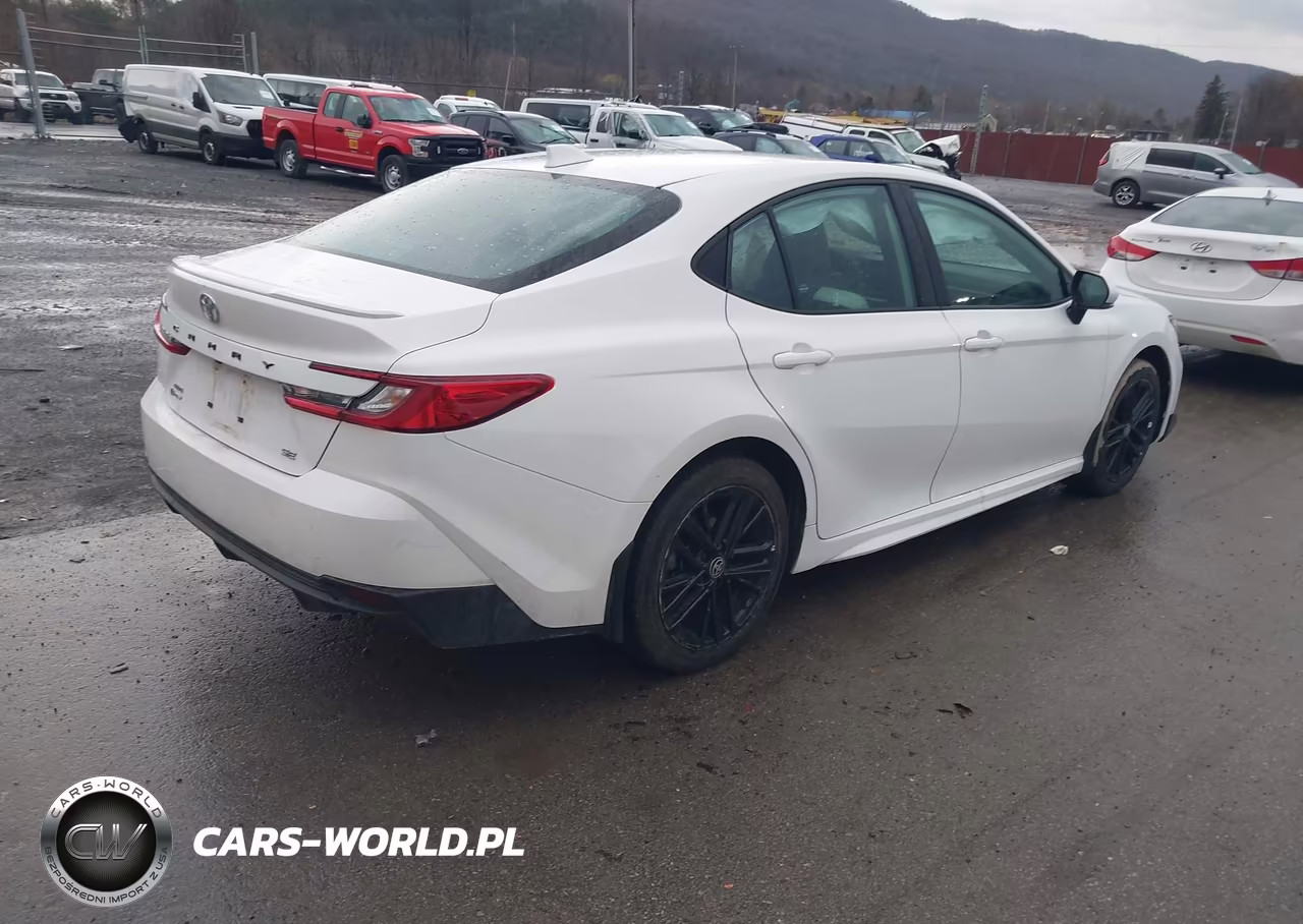 2025 Toyota Camry Se VIN:4T1DBADK9SU500940 - 4