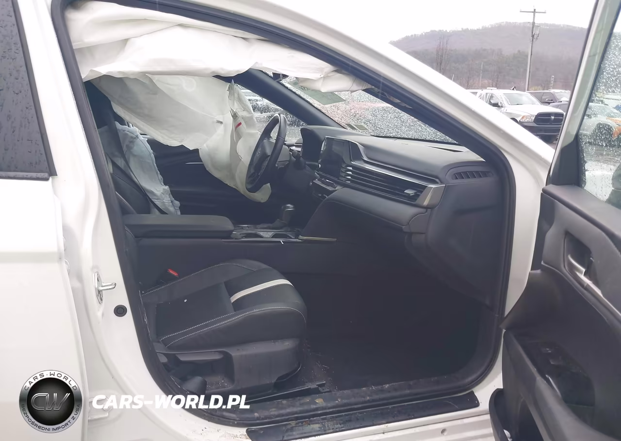 2025 Toyota Camry Se VIN:4T1DBADK9SU500940 - 5