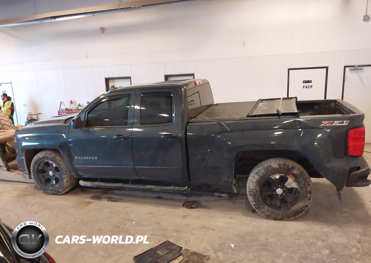 2017 Chevrolet Silverado 1500 2Lt VIN:1GCVKREC1HZ374745 - 14