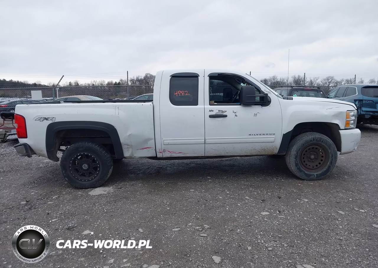 2011 Chevrolet Silverado 1500 Lt VIN:1GCRKSE33BZ459554 - 13