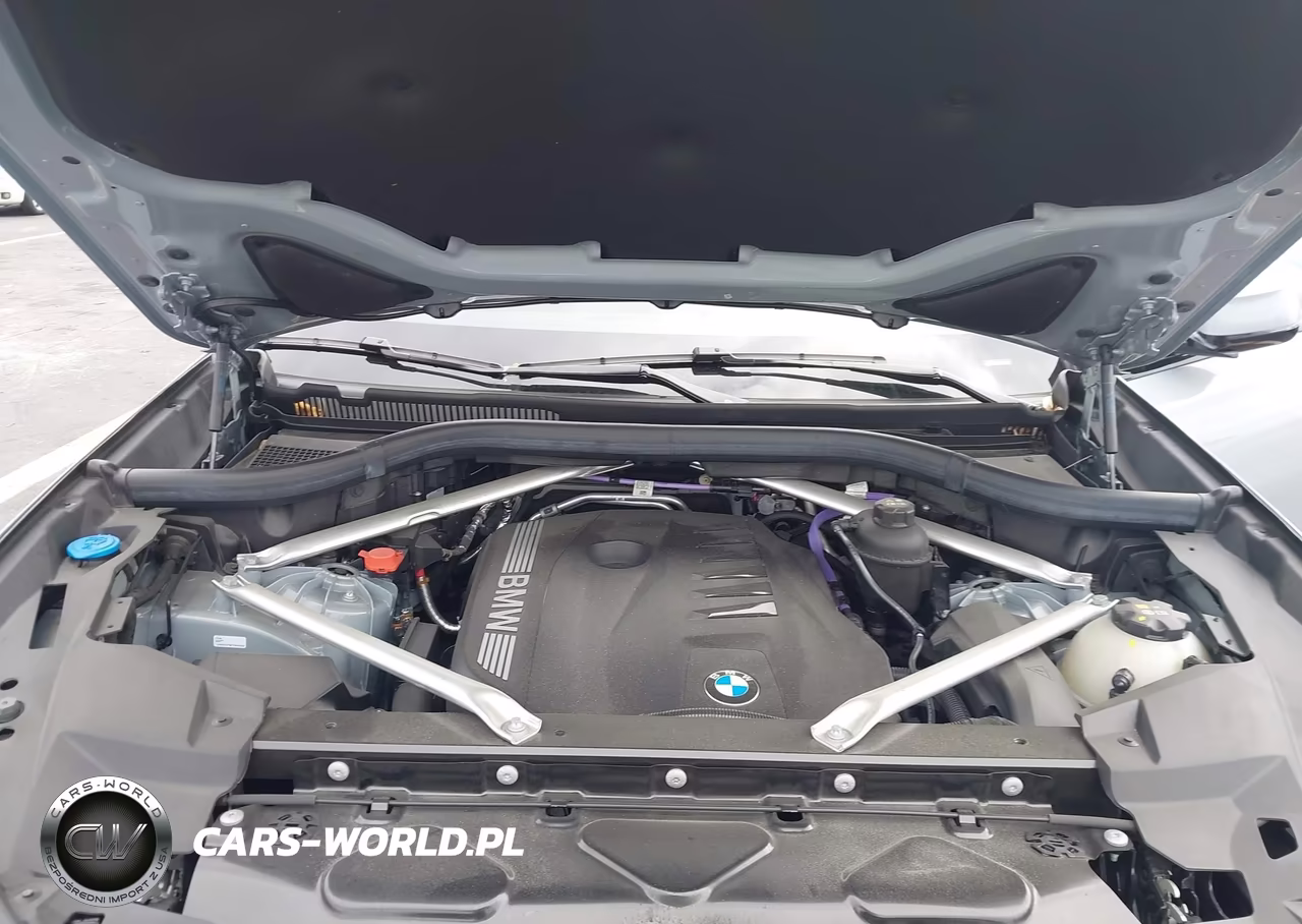 2025 BMW X6 xDrive40I VIN:5UX33EX04S9X58296 - 10