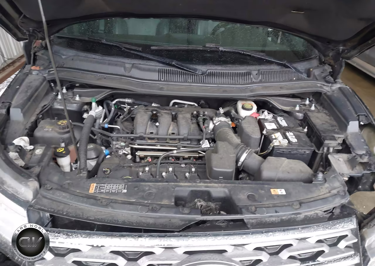 2018 Ford Explorer Limited VIN:1FM5K8F87JGB15873 - 10