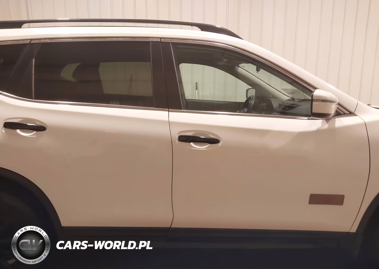 2017 Nissan Rogue Sv VIN:5N1AT2MV8HC756209 - 13