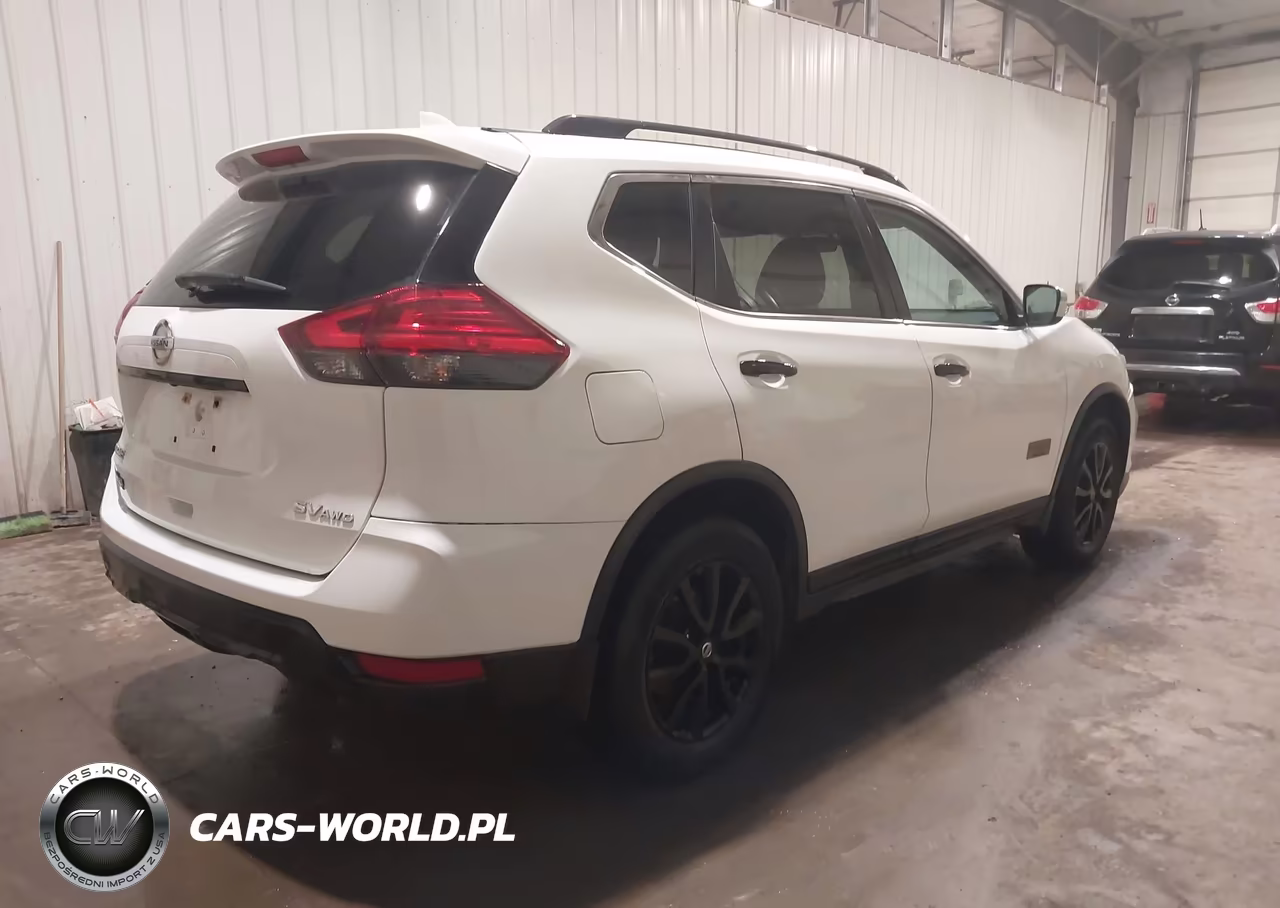 2017 Nissan Rogue Sv VIN:5N1AT2MV8HC756209 - 4