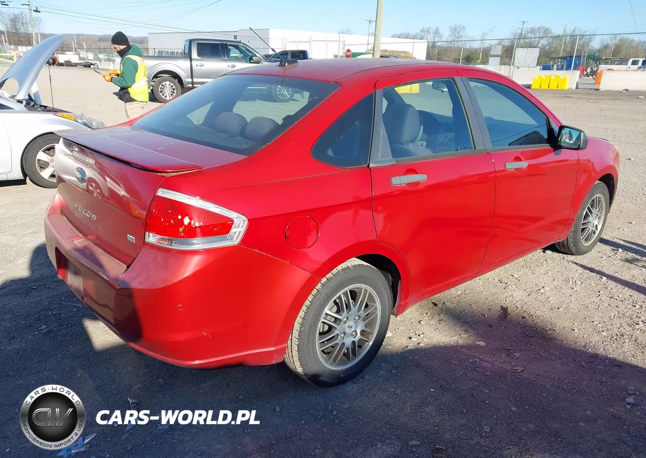 2011 Ford Focus Se VIN:1FAHP3FN2BW122514 - 4