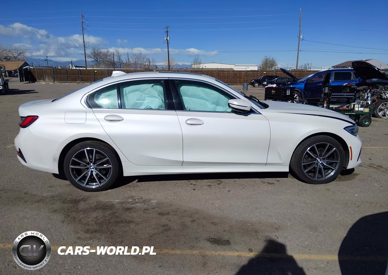 2021 BMW 330I xDrive VIN:3MW5R7J05M8C21086 - 13