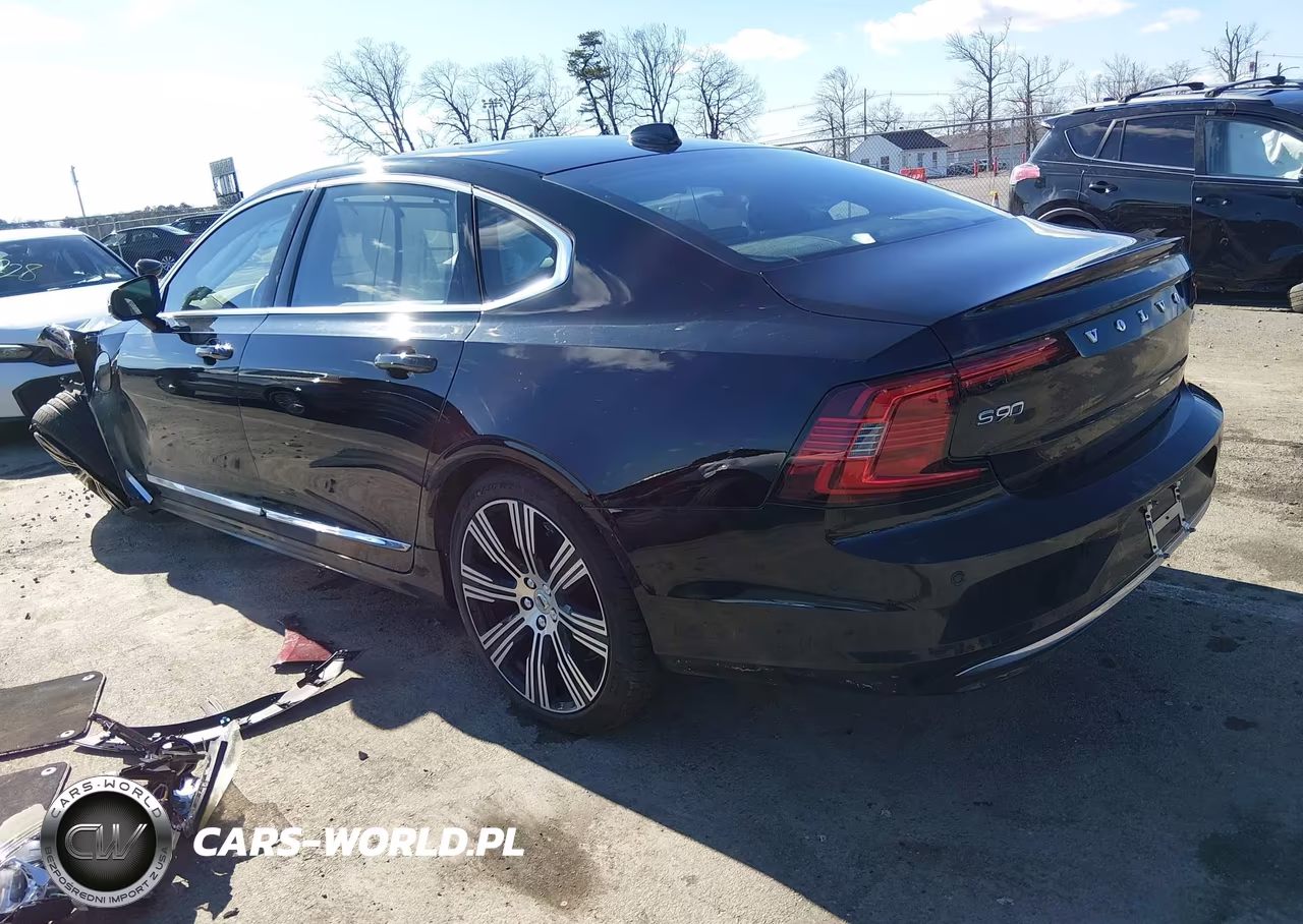 2025 Volvo S90 Plug-In Hybrid T8 Plus VIN:LVYH60AE4SP441094 - 3