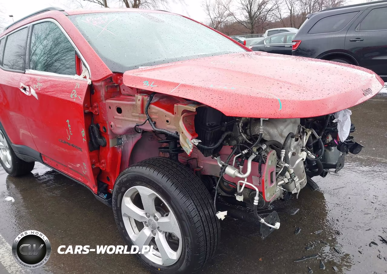 2021 Jeep Compass Latitude 4X4 VIN:3C4NJDBBXMT547424 - 17