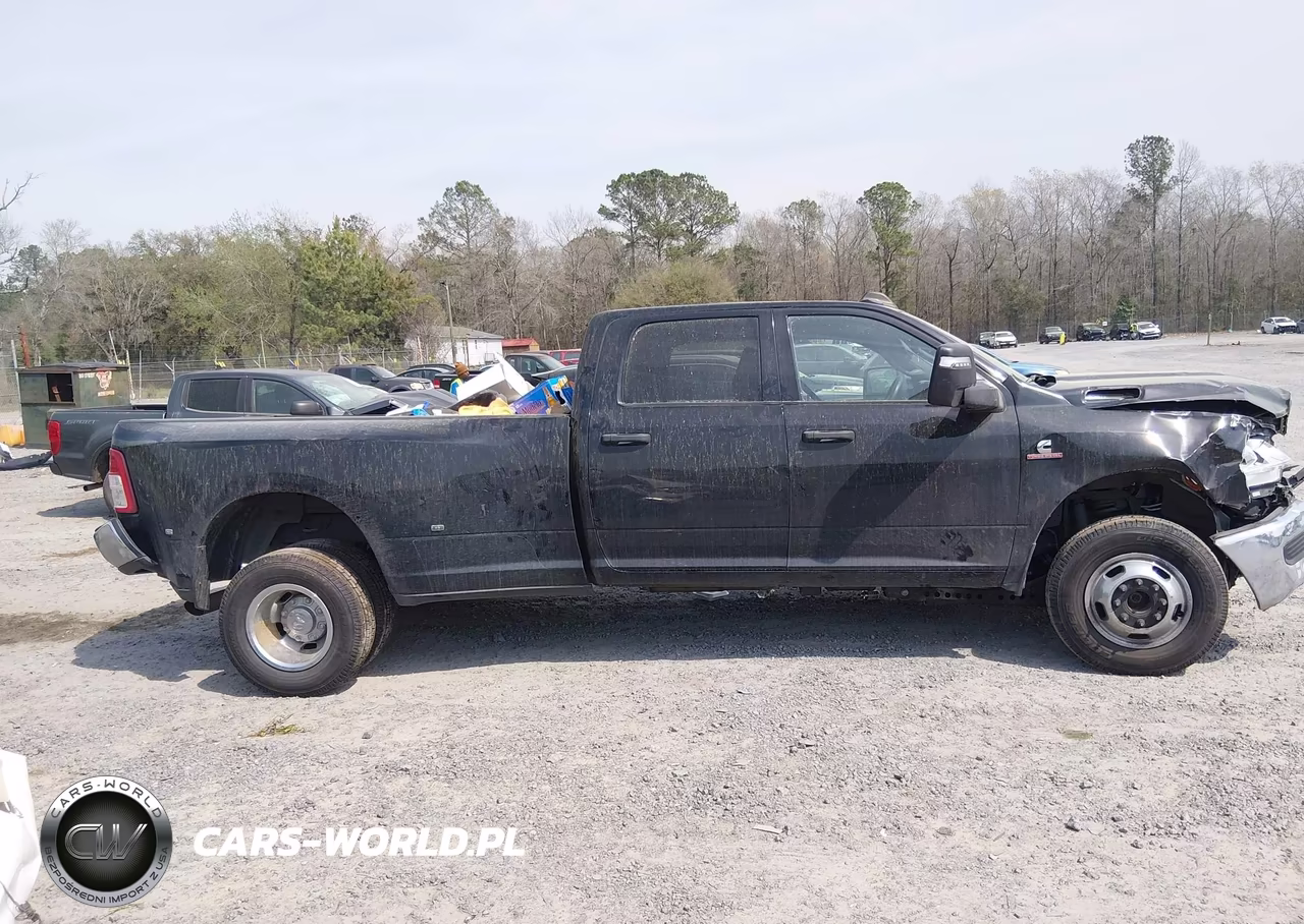 2024 Ram 3500 Tradesman 4X4 8' Box VIN:3C63RRGL1RG256333 - 12