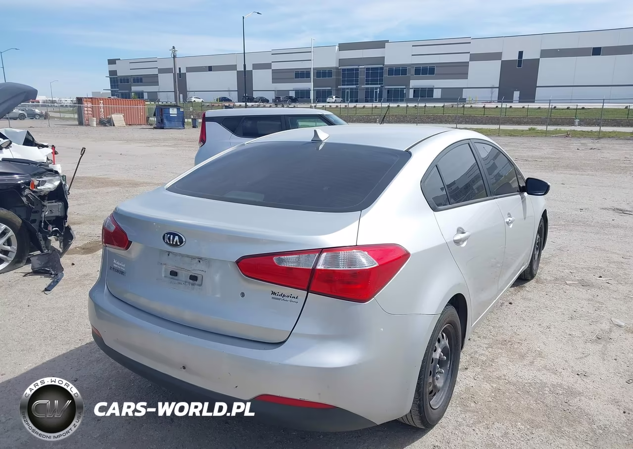 2015 Kia Forte Lx VIN:KNAFK4A63F5263946 - 4