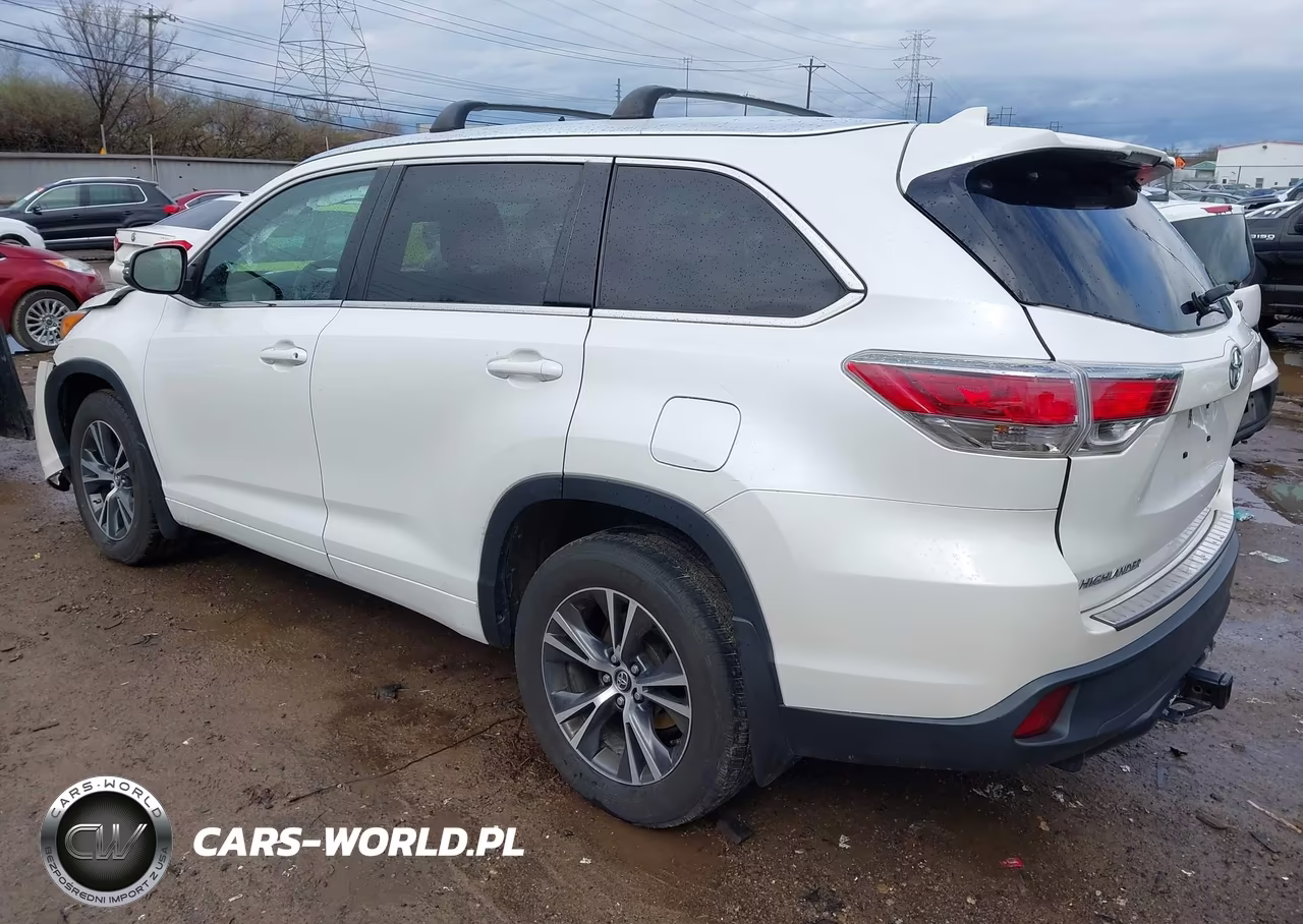 2016 Toyota Highlander Xle V6 VIN:5TDJKRFHXGS353269 - 3