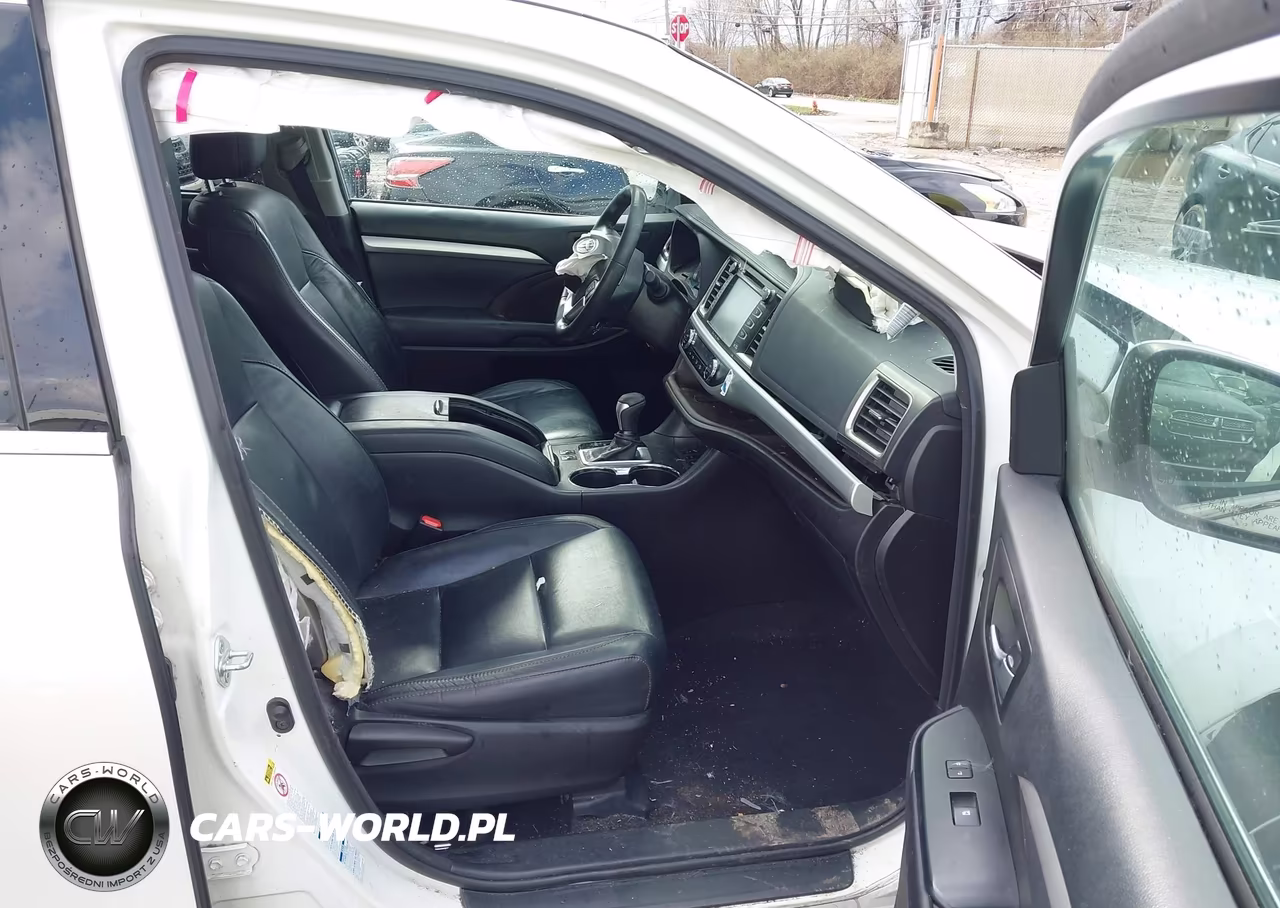 2016 Toyota Highlander Xle V6 VIN:5TDJKRFHXGS353269 - 5