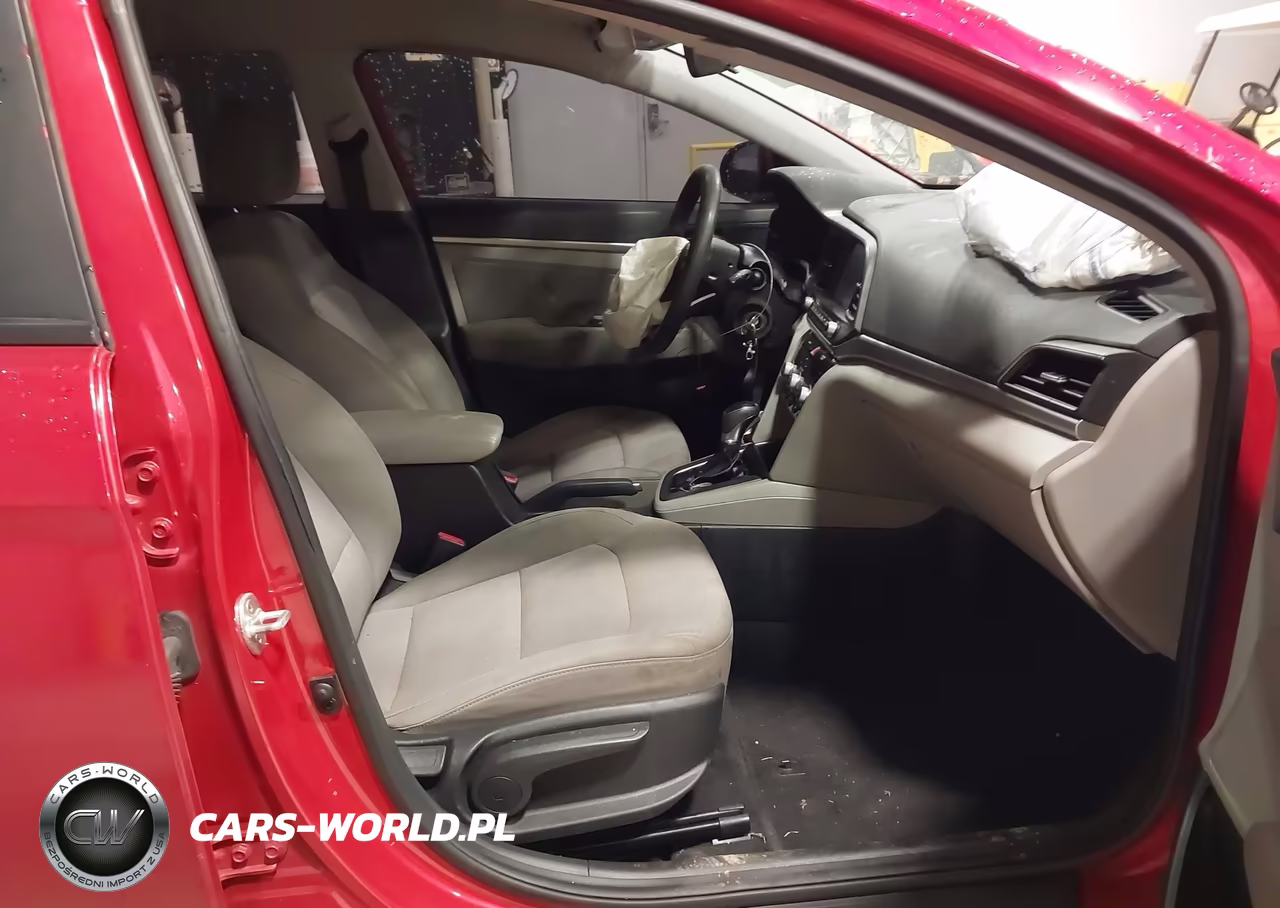 2020 Hyundai Elantra Sel VIN:5NPD84LF0LH568872 - 5