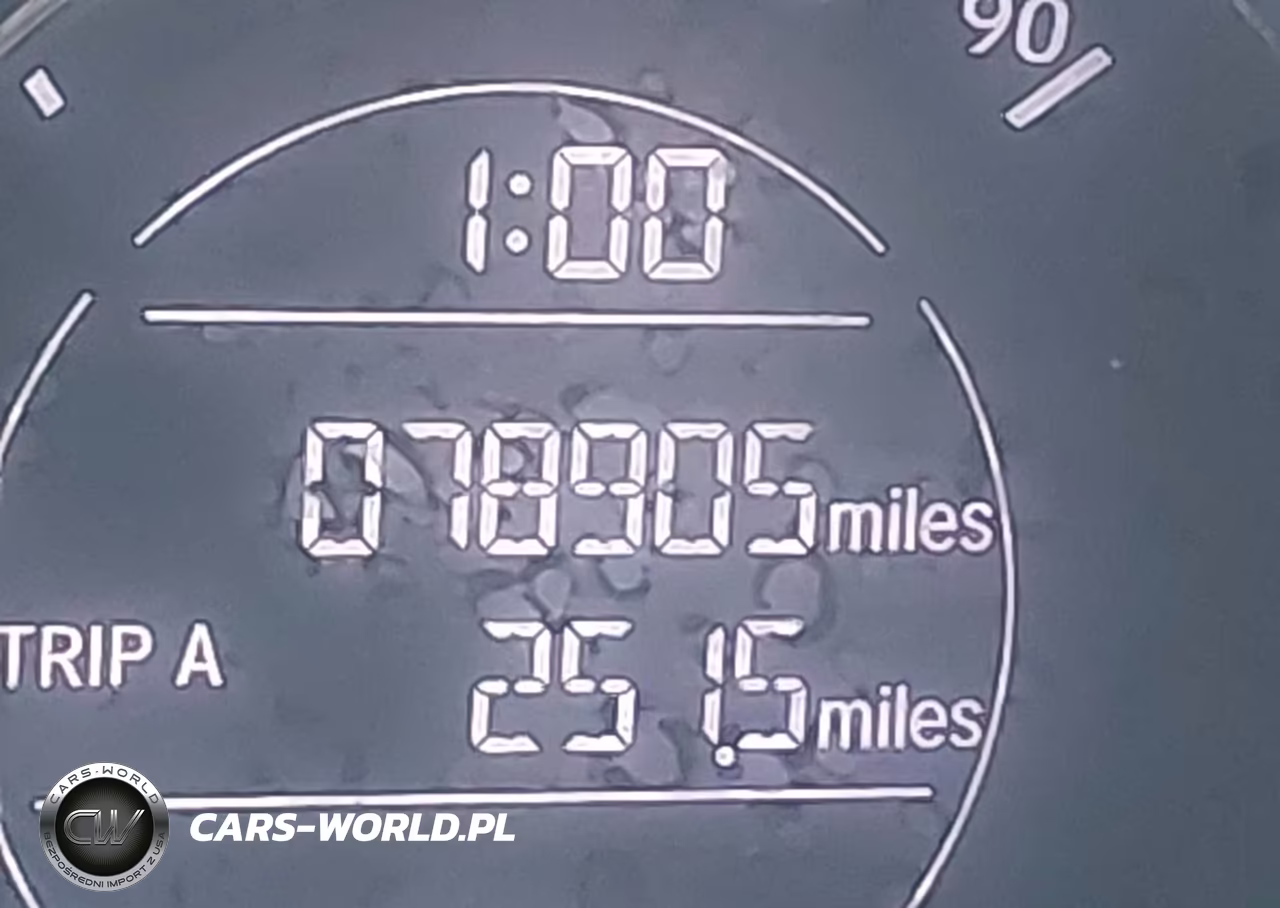 2022 Honda Hr-V Awd Lx VIN:3CZRU6H34NM723829 - 16