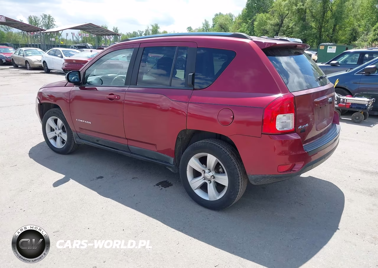 2011 Jeep Compass VIN:1J4NF1FBXBD197123 - 3