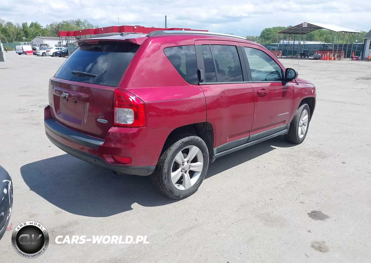 2011 Jeep Compass VIN:1J4NF1FBXBD197123 - 4