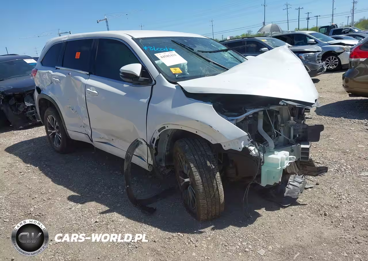 2017 Toyota Highlander Le