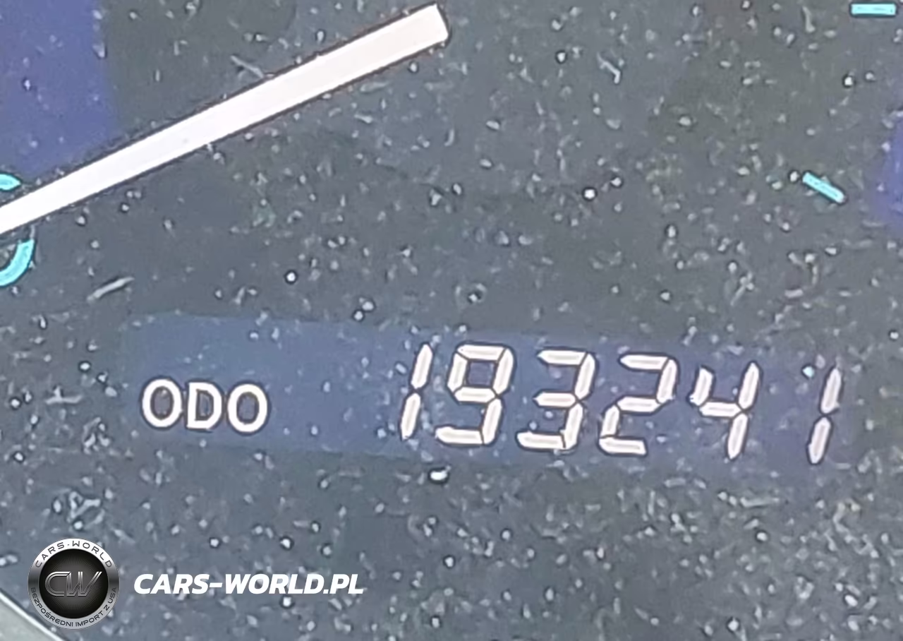 2010 Toyota Sienna Xle VIN:5TDYK4CC3AS335746 - 15