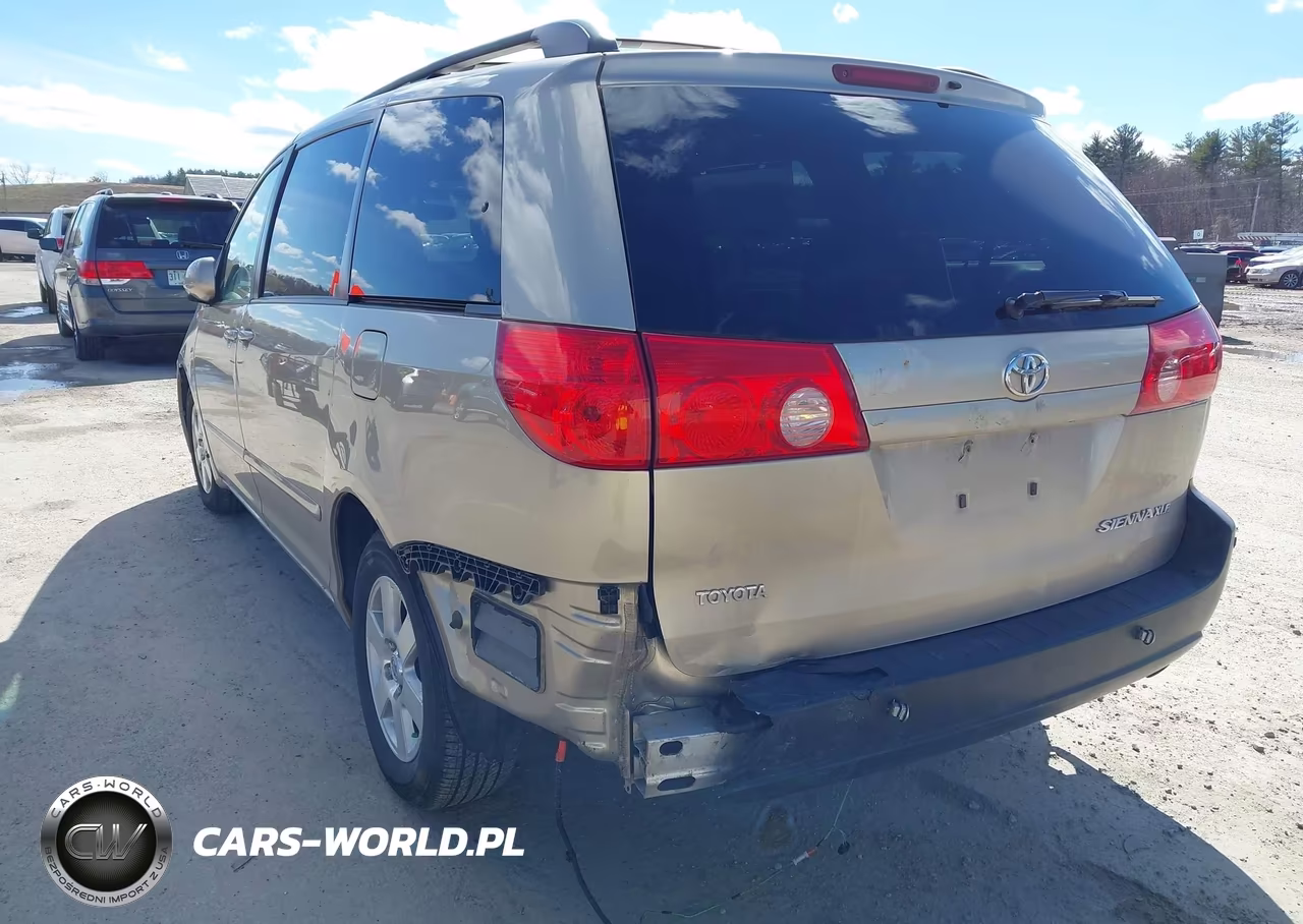 2010 Toyota Sienna Xle VIN:5TDYK4CC3AS335746 - 6