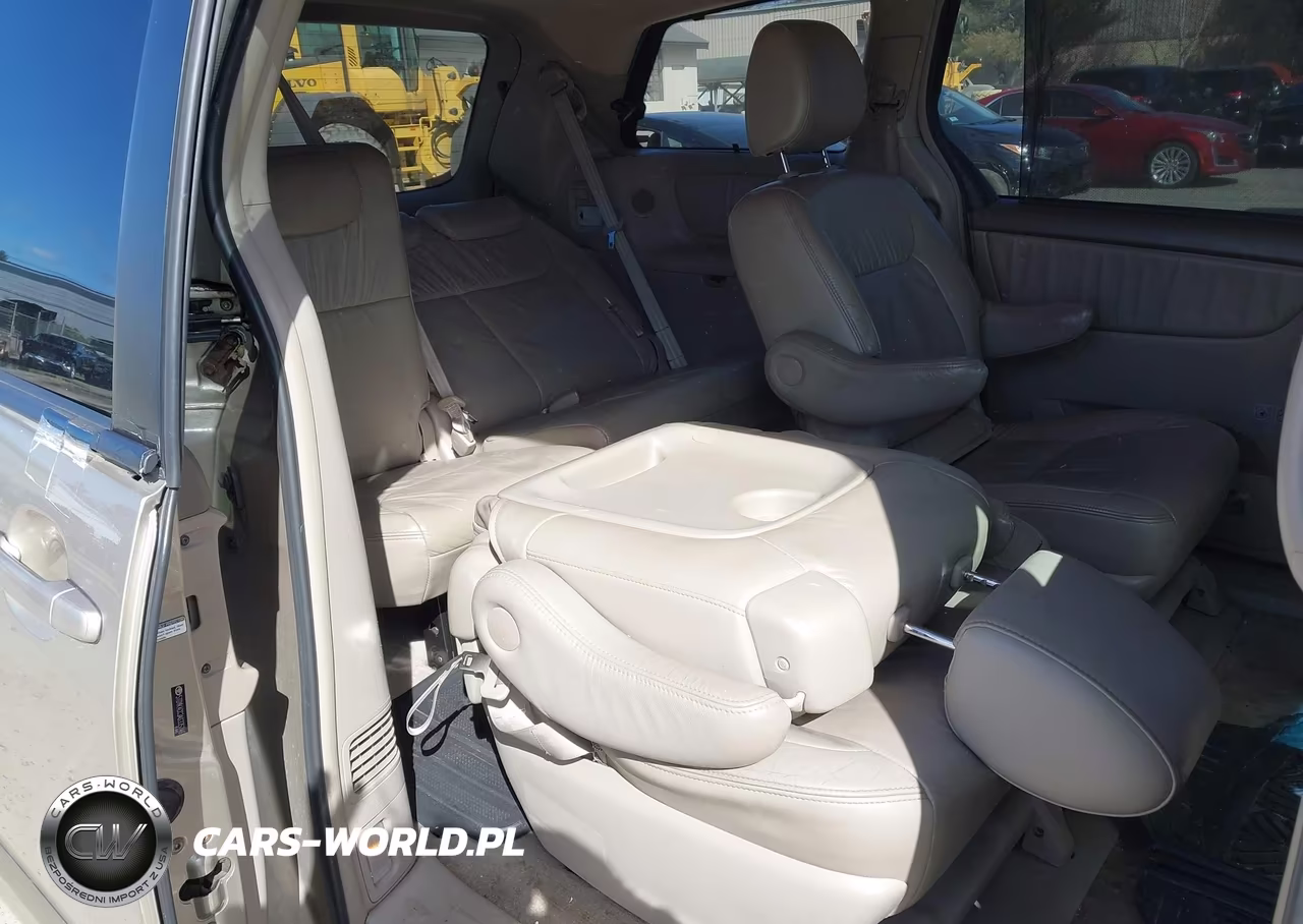 2010 Toyota Sienna Xle VIN:5TDYK4CC3AS335746 - 8