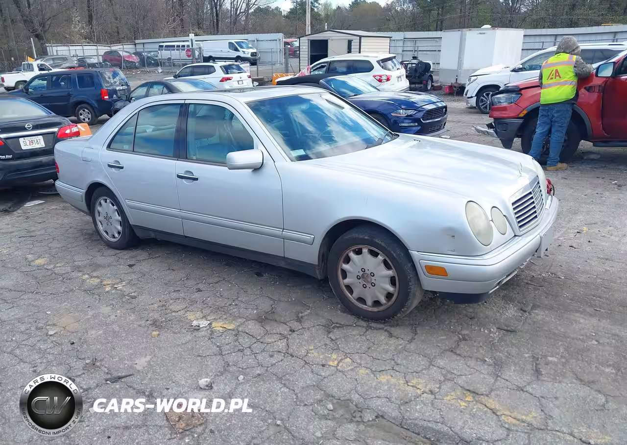 1999 Mercedes-Benz E 320