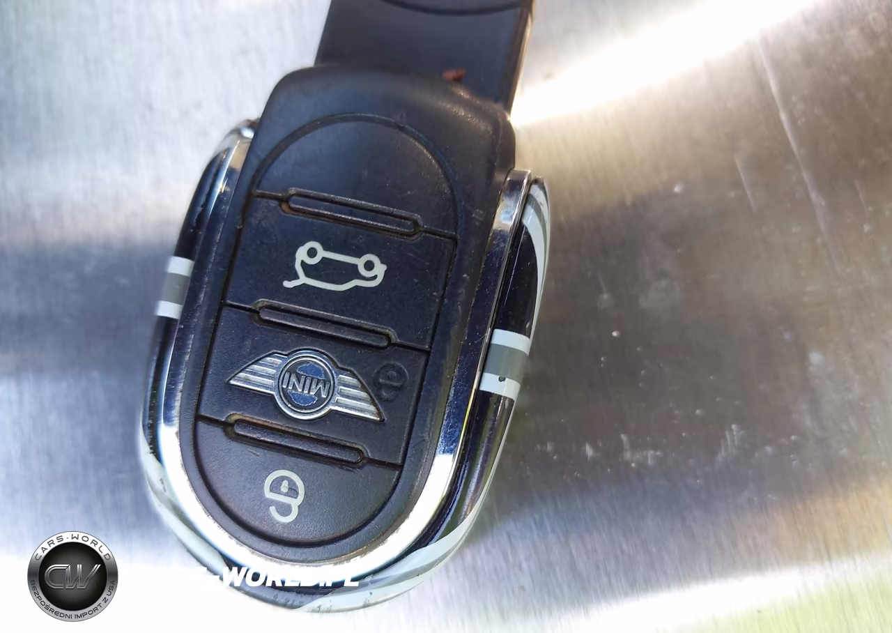 2016 Mini Hardtop Cooper S VIN:WMWXP7C52G3B92699 - 11