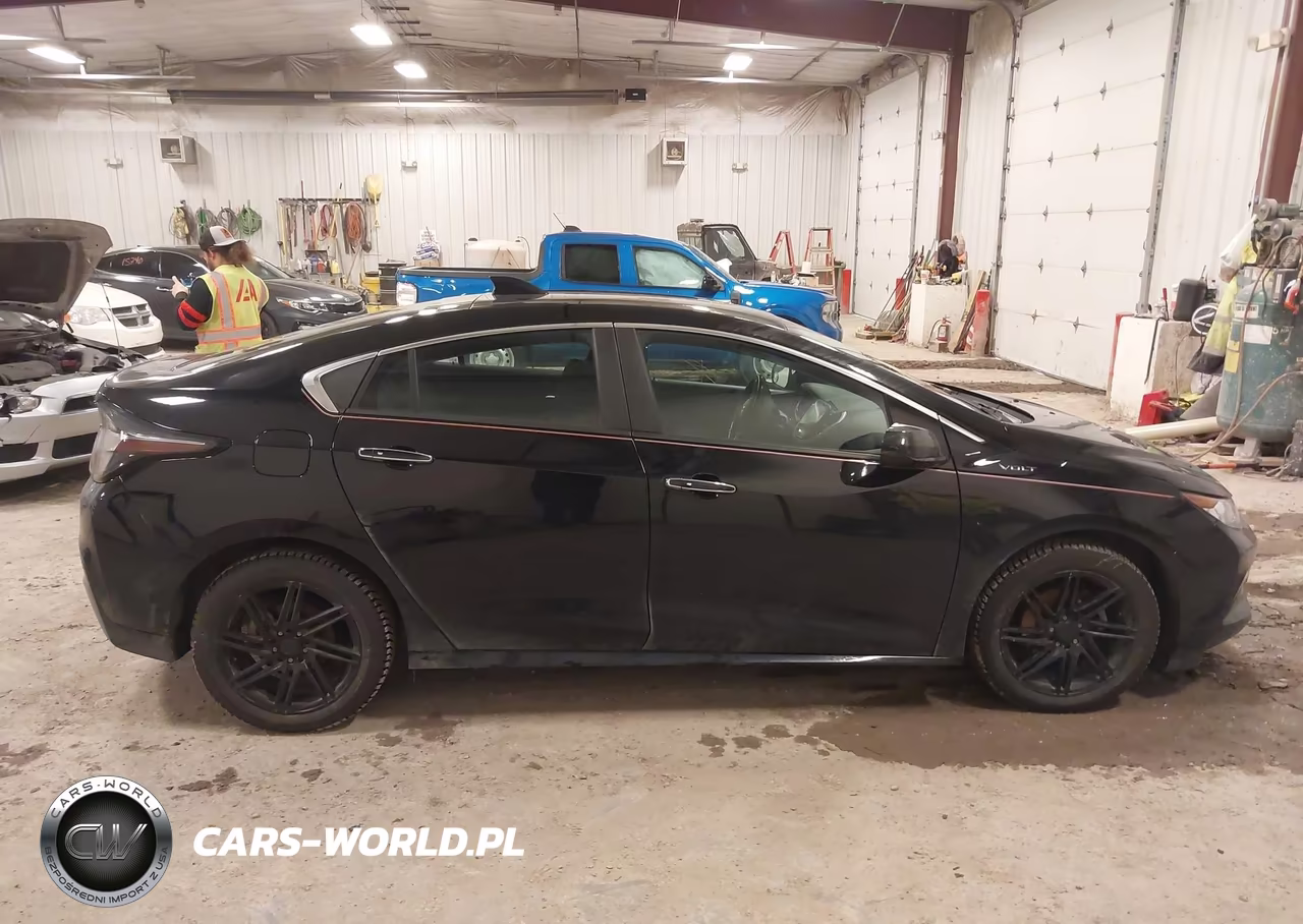 2018 Chevrolet Volt Lt VIN:1G1RA6S56JU153811 - 13