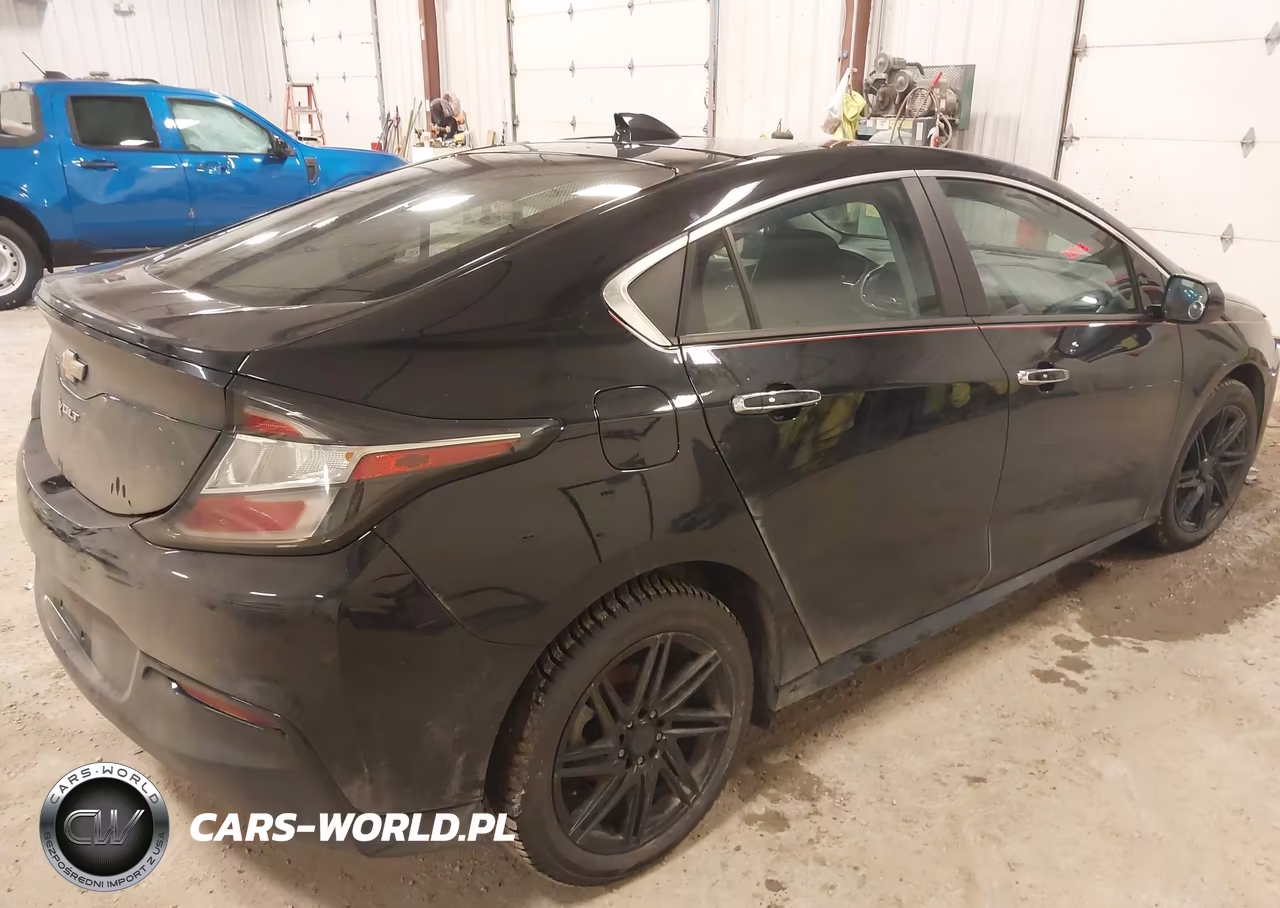 2018 Chevrolet Volt Lt VIN:1G1RA6S56JU153811 - 4