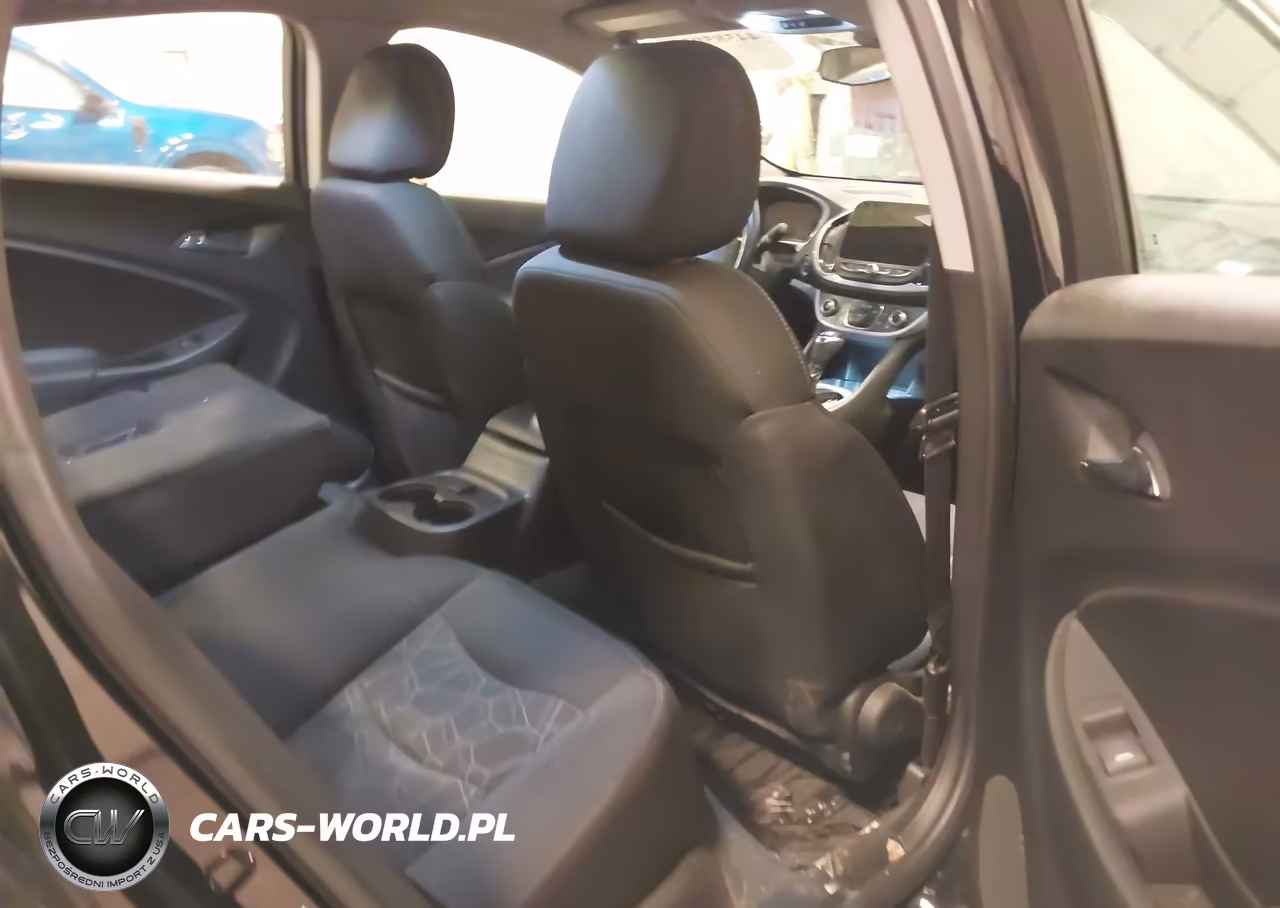 2018 Chevrolet Volt Lt VIN:1G1RA6S56JU153811 - 8