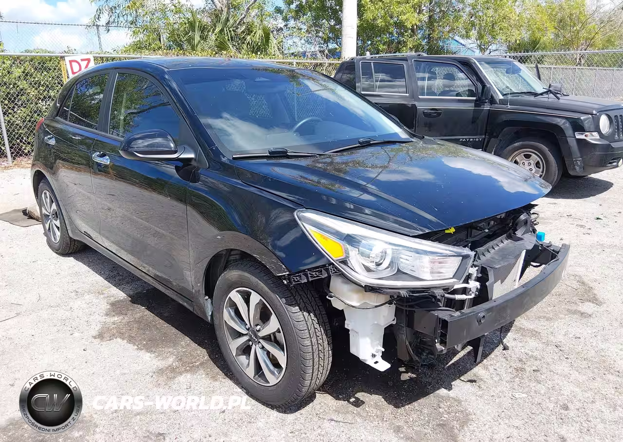 2023 Kia Rio 5-Door S