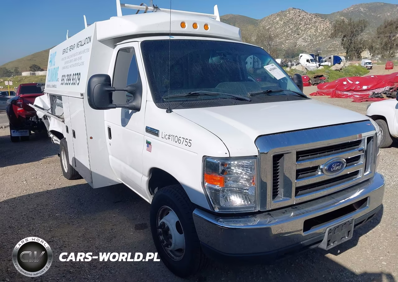 2019 Ford E-350 Cutaway