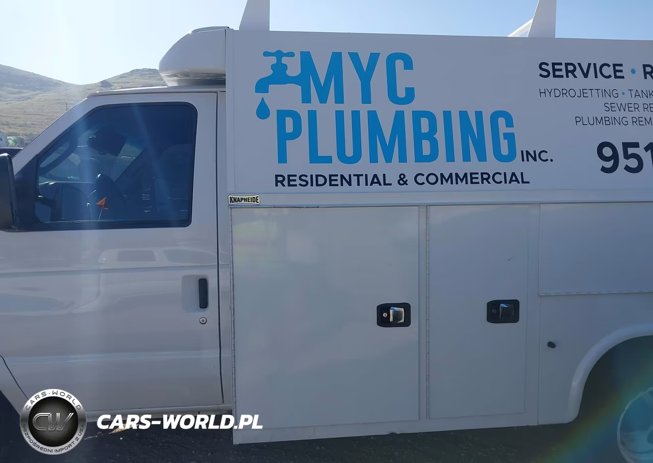2019 Ford E-350 Cutaway VIN:1FDWE3F68KDC02052 - 18
