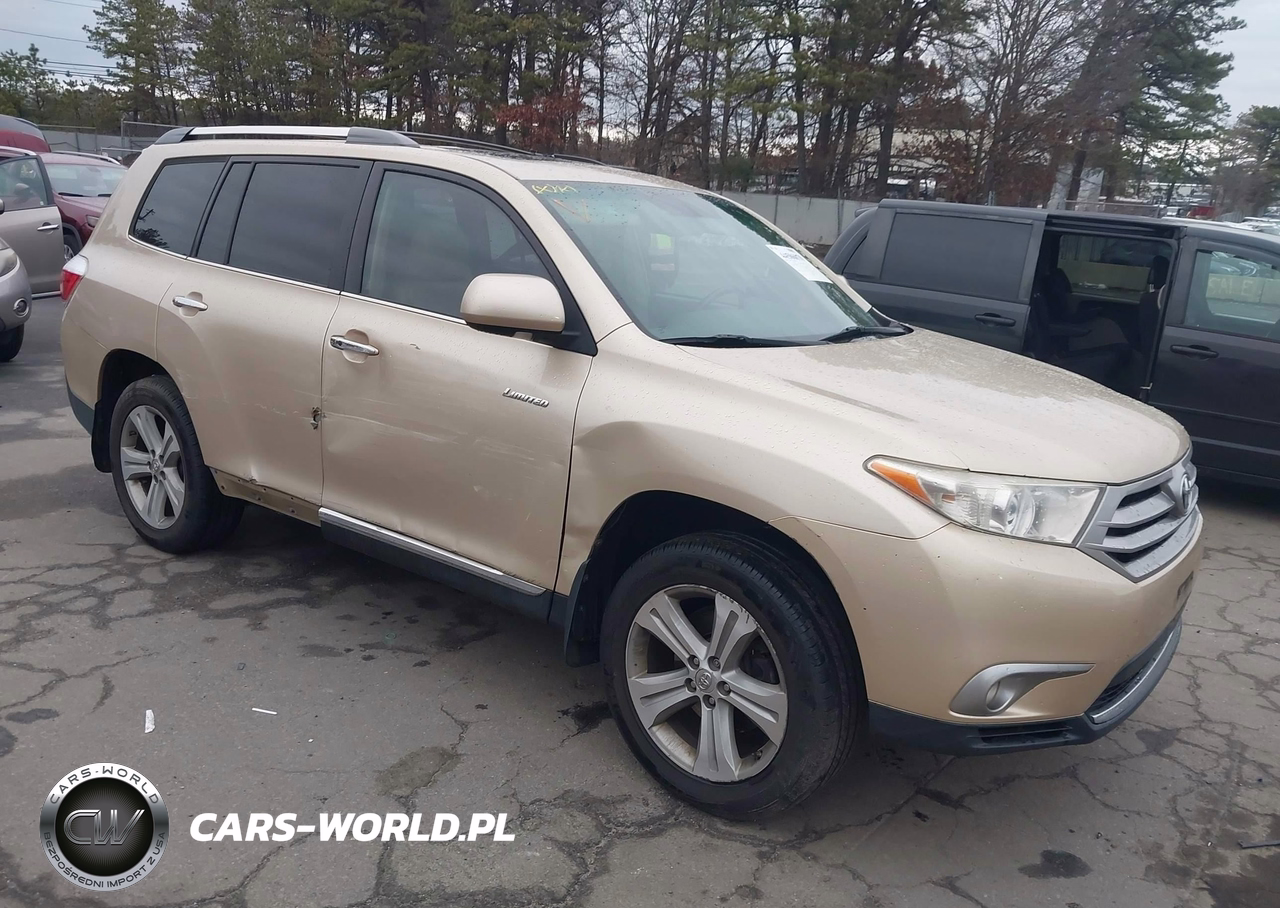 2013 Toyota Highlander Limited V6