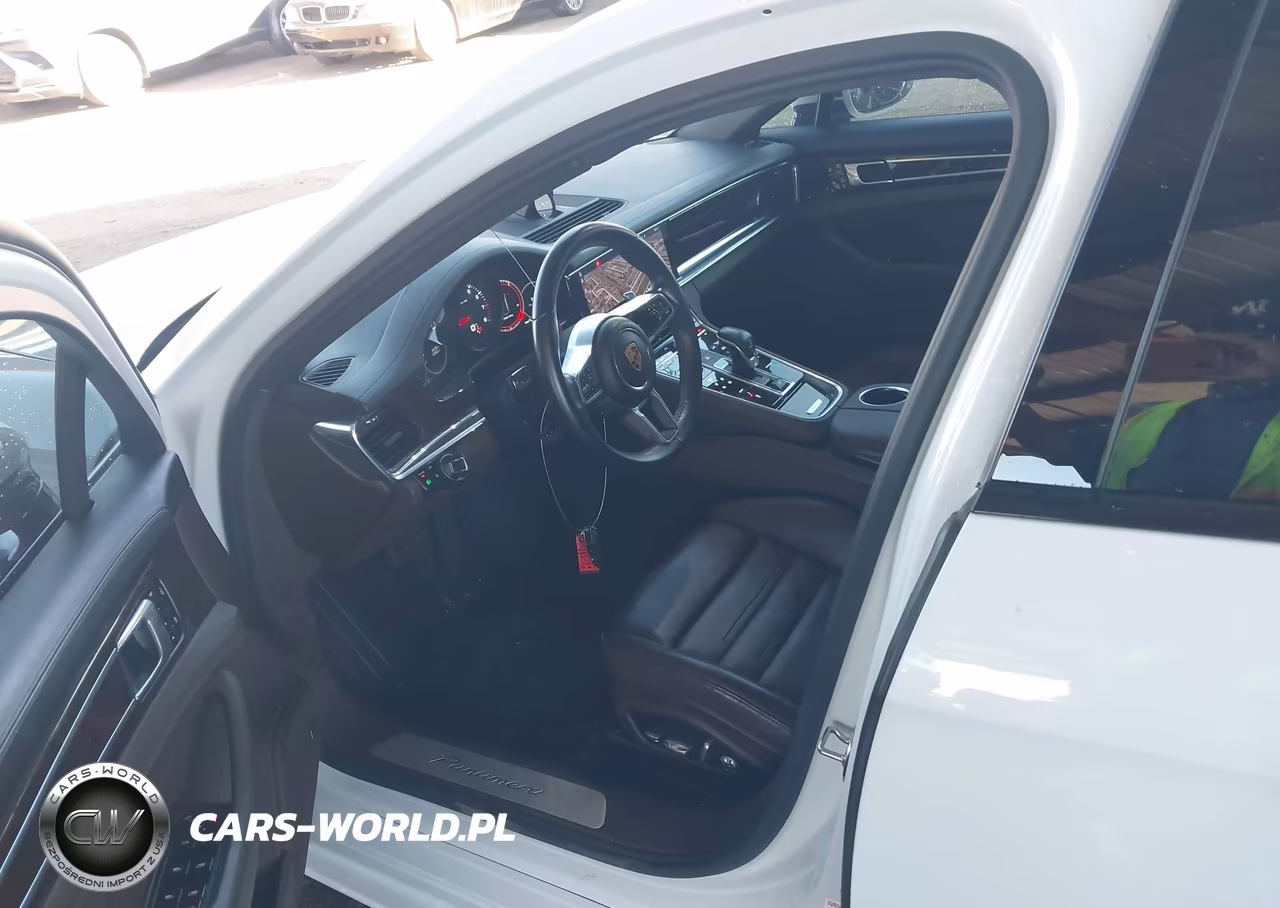 2019 Porsche Panamera 4 VIN:WP0AA2A76KL100677 - 17